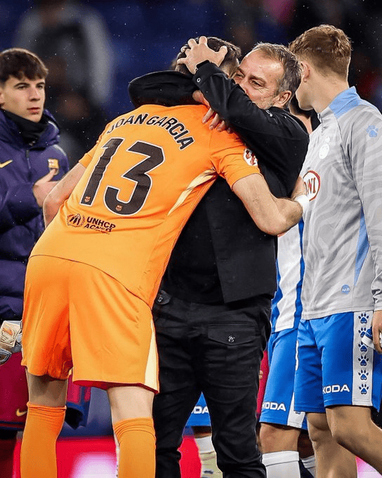 弗里克: 伟大的球队总拥有最好的门将, 而乔安就是其中之一