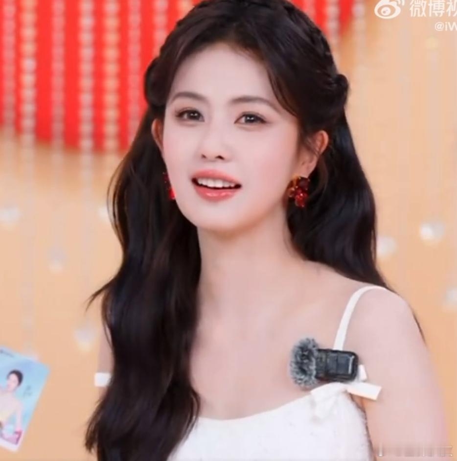 白鹿爆唐宫奇案播出时间白鹿说唐宫奇案快播了过年时一边吃汤圆一边看李佩仪破案啦哈哈