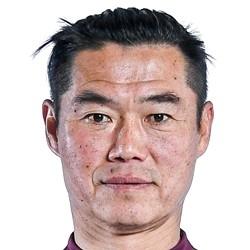 宿茂臻将担任泰山新赛季主教练，韩鹏转任教练组组长宿茂臻就是挂名，韩鹏是教练，