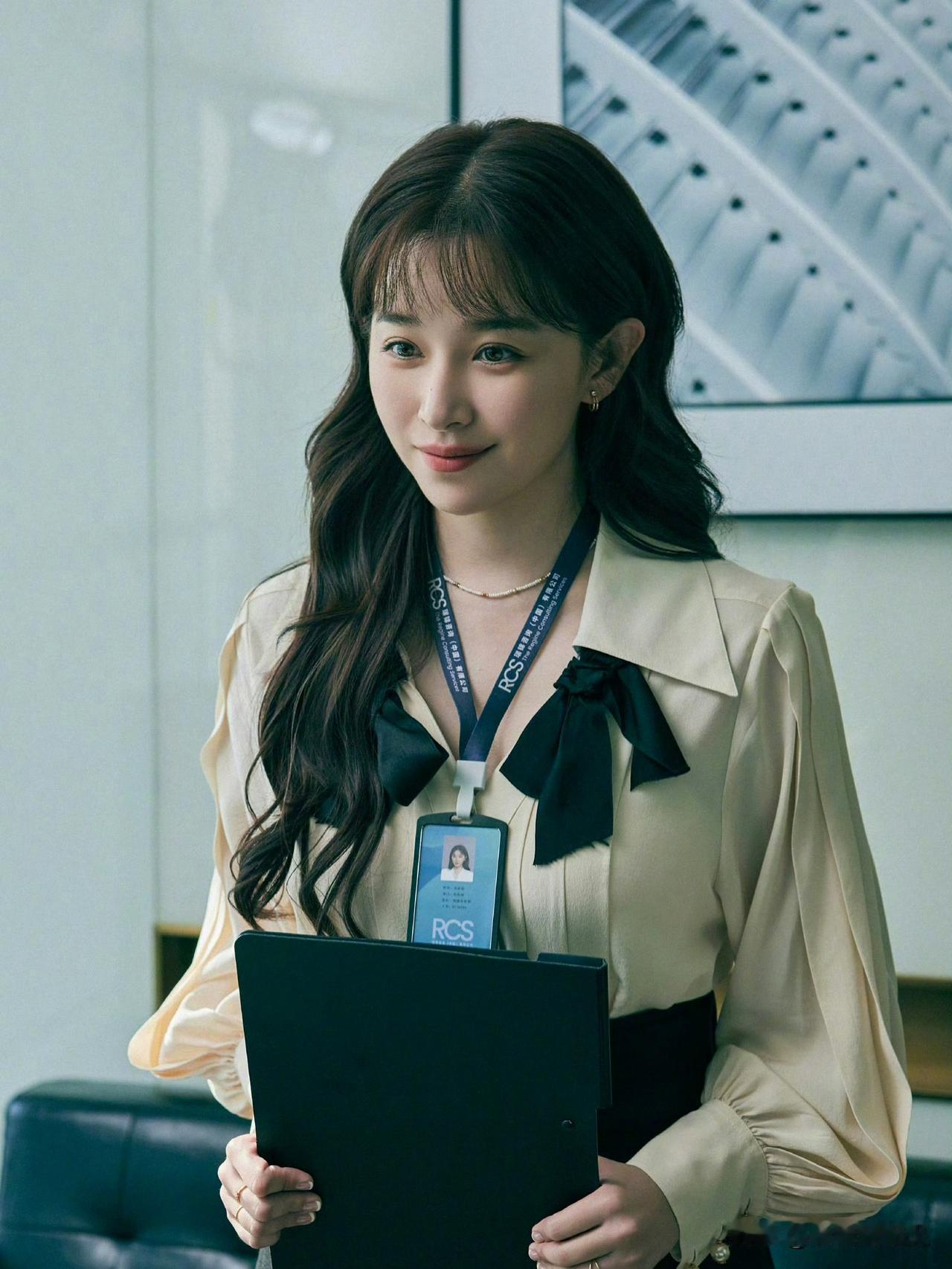 怀过孕的都知道，那种对新生命诞生的渴望有多强烈，阚清子现在直接进组了，原本她可以