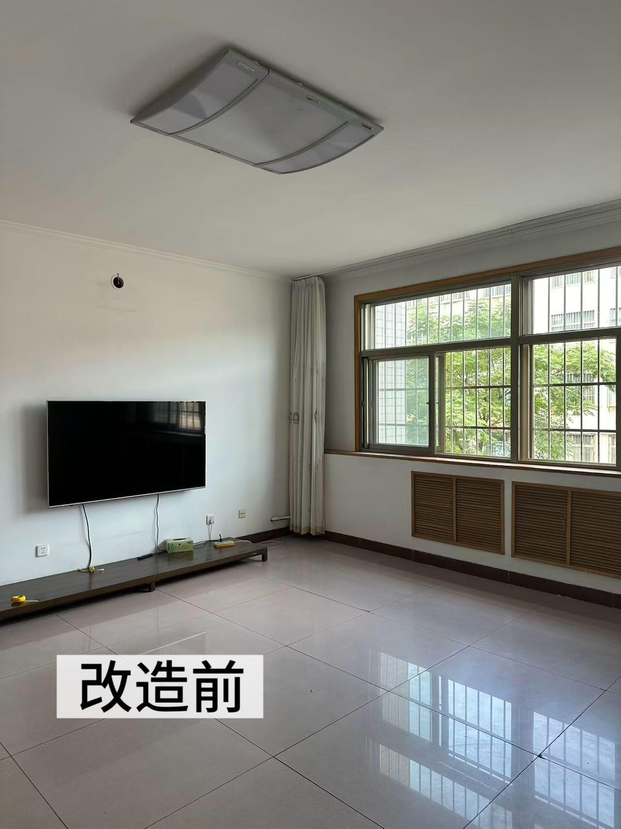 买个老房子，改造后也很好住买的一梯两户的二手老房子，买的时候特别干净，房子感觉