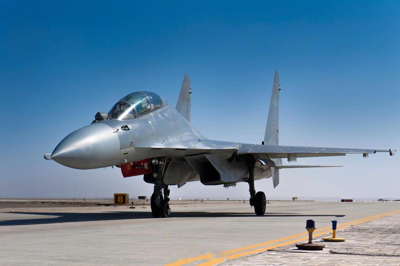 战机远征埃及，不是歼35！中国罕见亮出底牌，中东土豪们沸腾了！ 8月21日凌