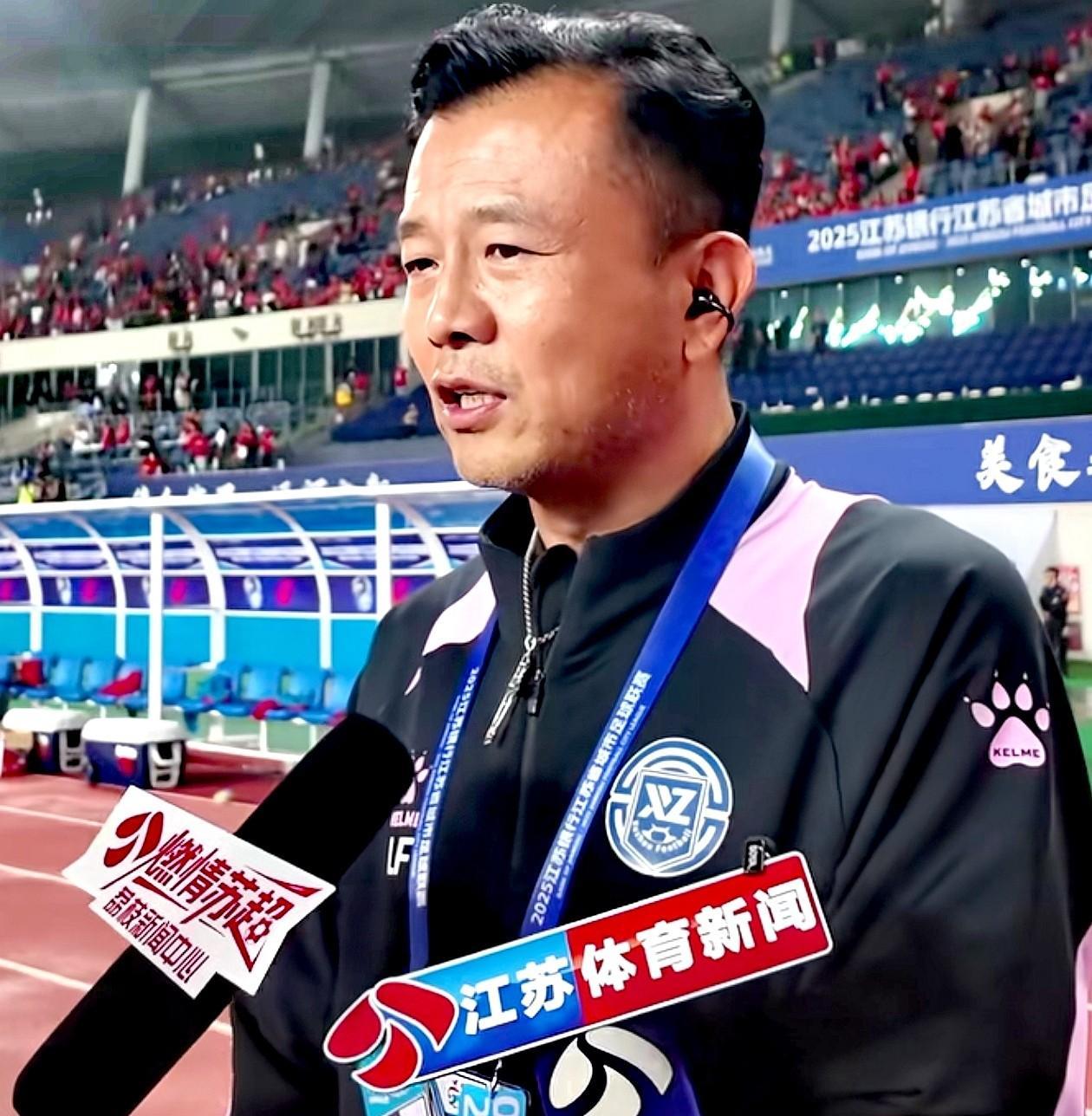 南通队就这么自信吗？淘汰赛一个球员都不增补？我怎么感觉南通队应该换点人呢，要不然
