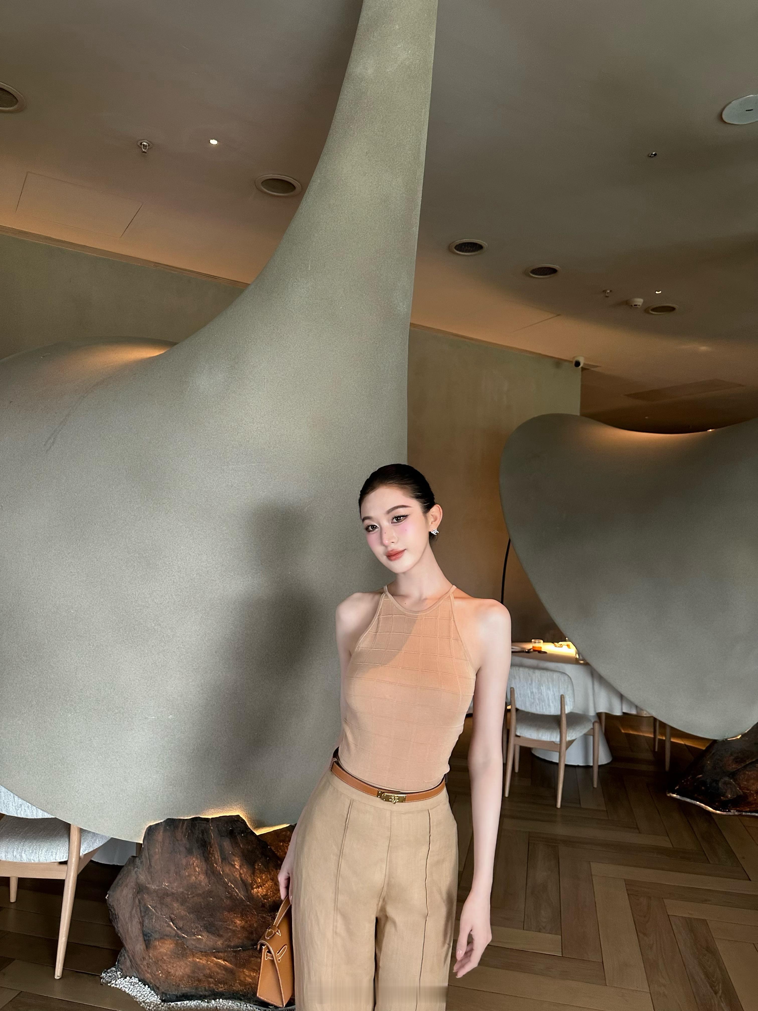 这期实穿的风格超级多🤍4/1620:00