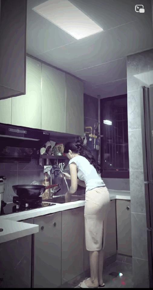 上辈子拯救了银河系才能得此夫人吧