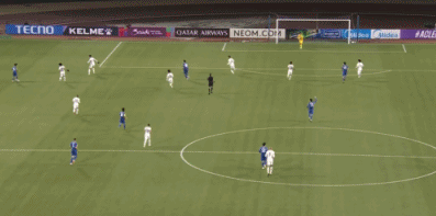 町田泽维亚vs成都蓉城亚冠精英联赛东亚区第8轮，成都蓉城半场1-2落后町田泽维