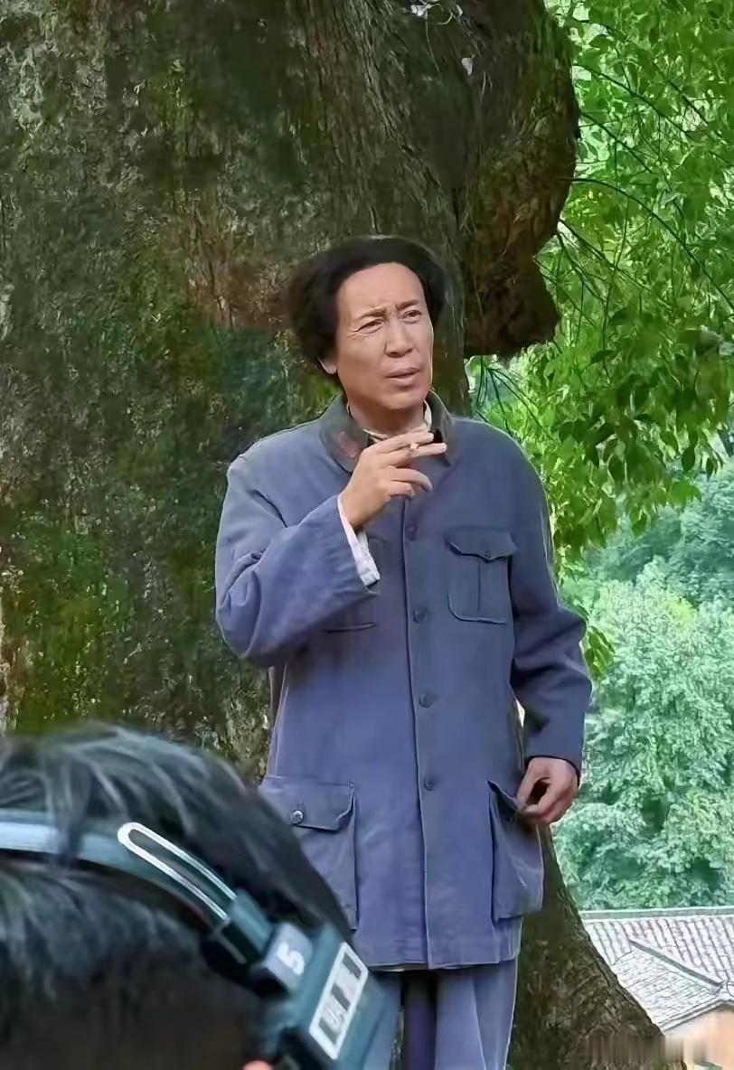 电视剧《伟大的长征》开拍，演员于和伟饰演毛主席，这形象大家认可吗？​​​