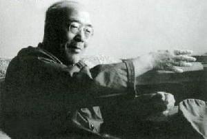 1955年大授衔，周总理给韩练成出了一道选择题：算起义将领，能评上将；按入党资历