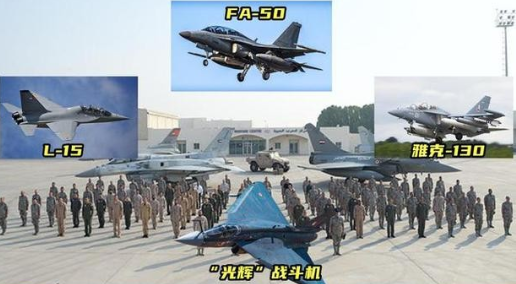 埃及刚跟韩国签了100架FA-50轻型战机的合同，转头咱们中国代表团就带着最新型