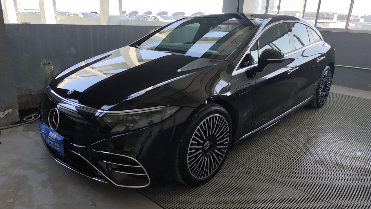 售价151万，它本应是电车界的天花板，却活成了电车界的笑话！前两天验了一台奔驰