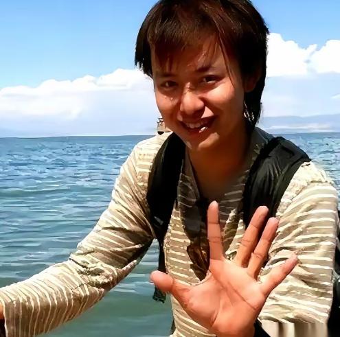 一个中国程序员，离职后公开怼老东家，结果被对方全球封杀。微软给他发的封杀令