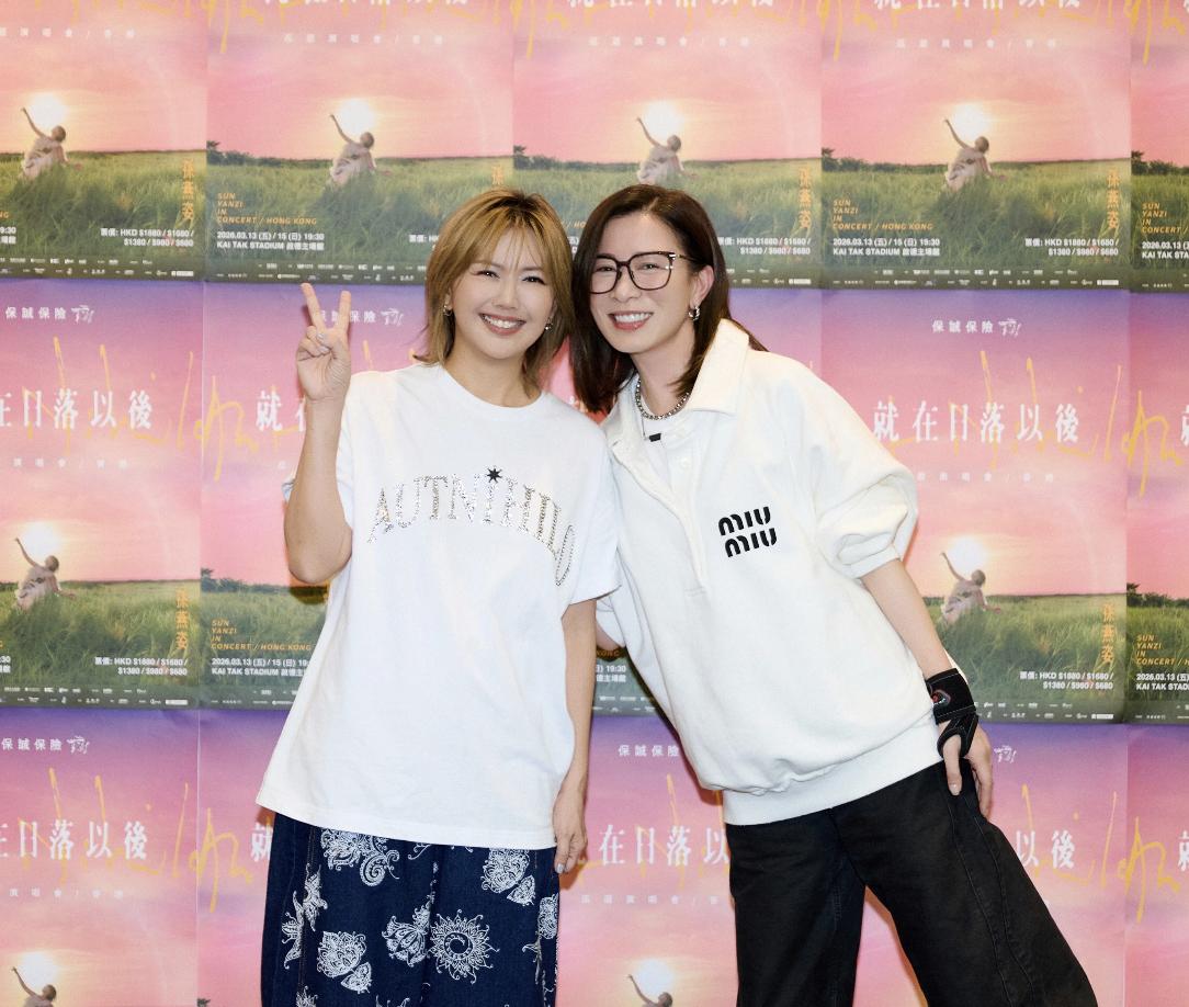 佘诗曼一下飞机饭都不吃，就直奔孙燕姿的演唱会现场，听孙燕姿唱了一首又一首，《我不