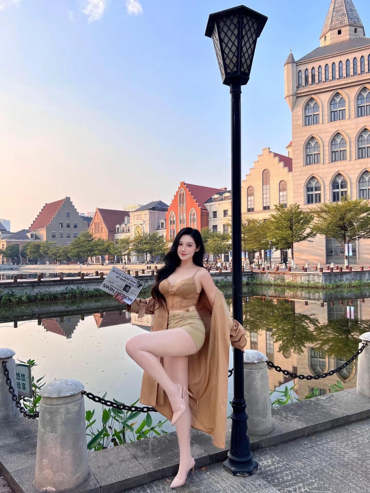 学姐。氛围感感觉至上大长腿ootd穿搭