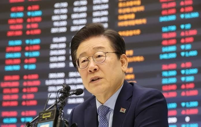 韩国散户最近很愤怒，几个月前，他们还在期待“KOSPI5000”的时代到来。