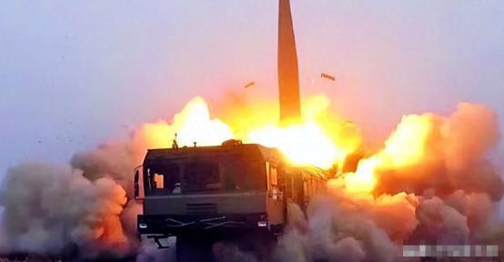 俄军炸穿苏联地下指挥中心，北约战机工厂陷入火海：炸死外国专家 2025年