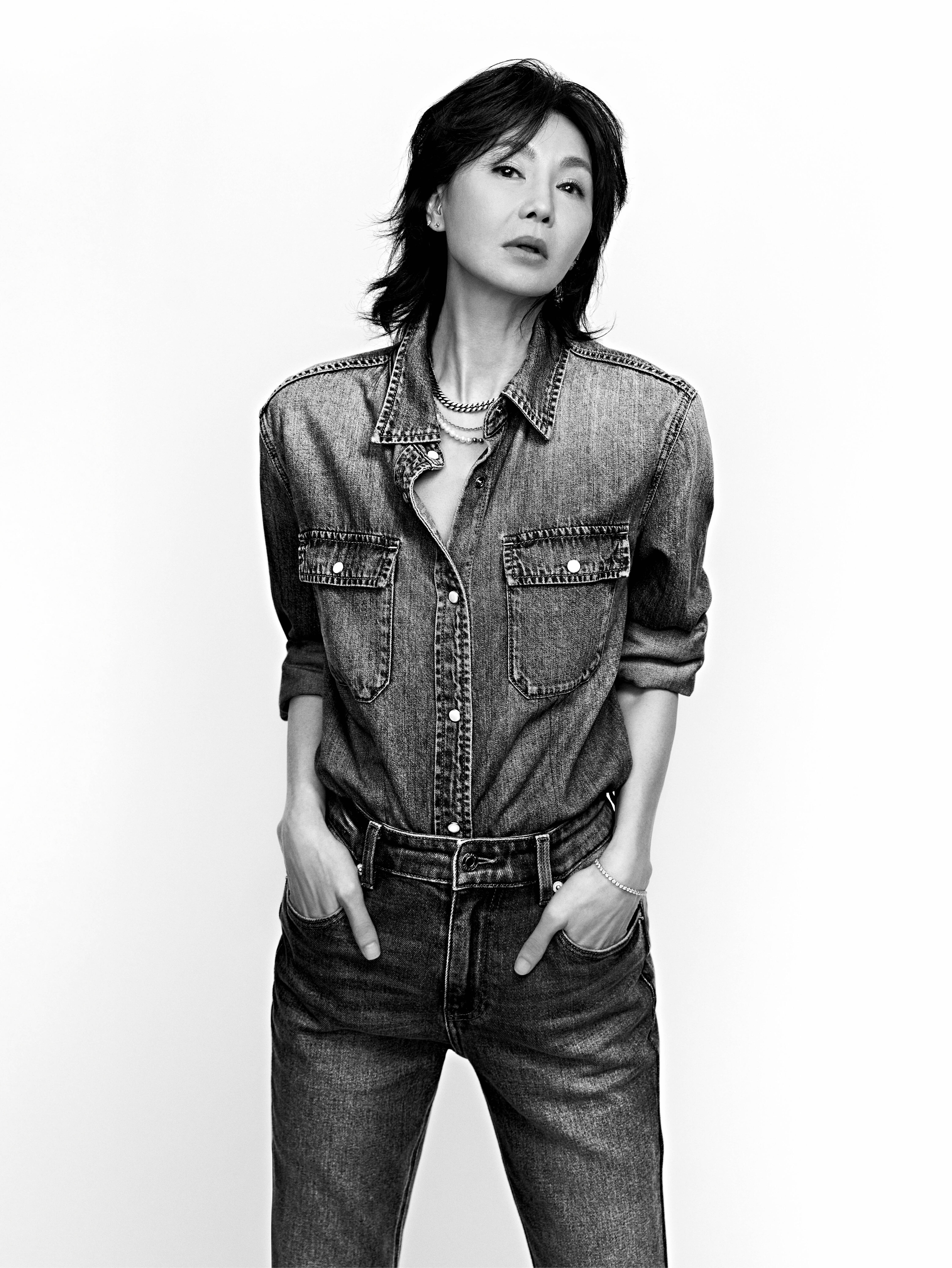 张曼玉站在那就是时髦