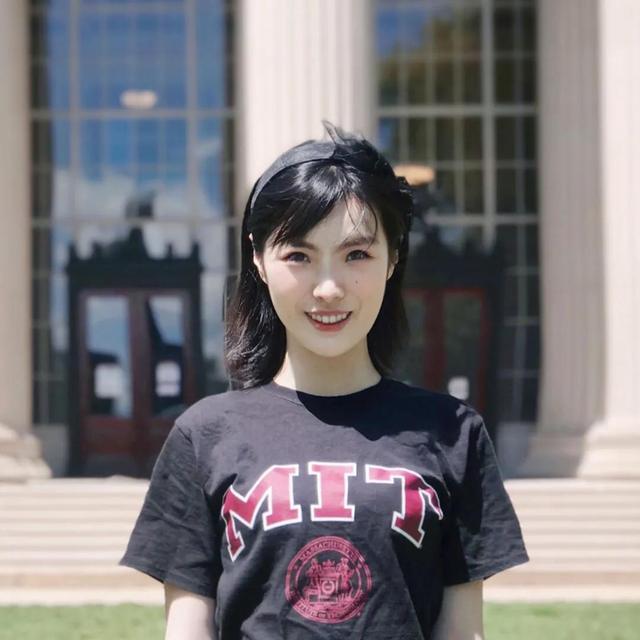 硅谷华裔天才少女31岁身家90亿！退学创业、怒保股份、一夜封神，她的逆袭撕开AI