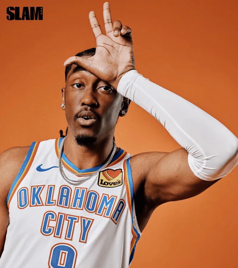 恐怖如斯，雷霆阵容深度厚度堪称炸裂，极为地稳定，放眼如今NBA，试问还有谁？上