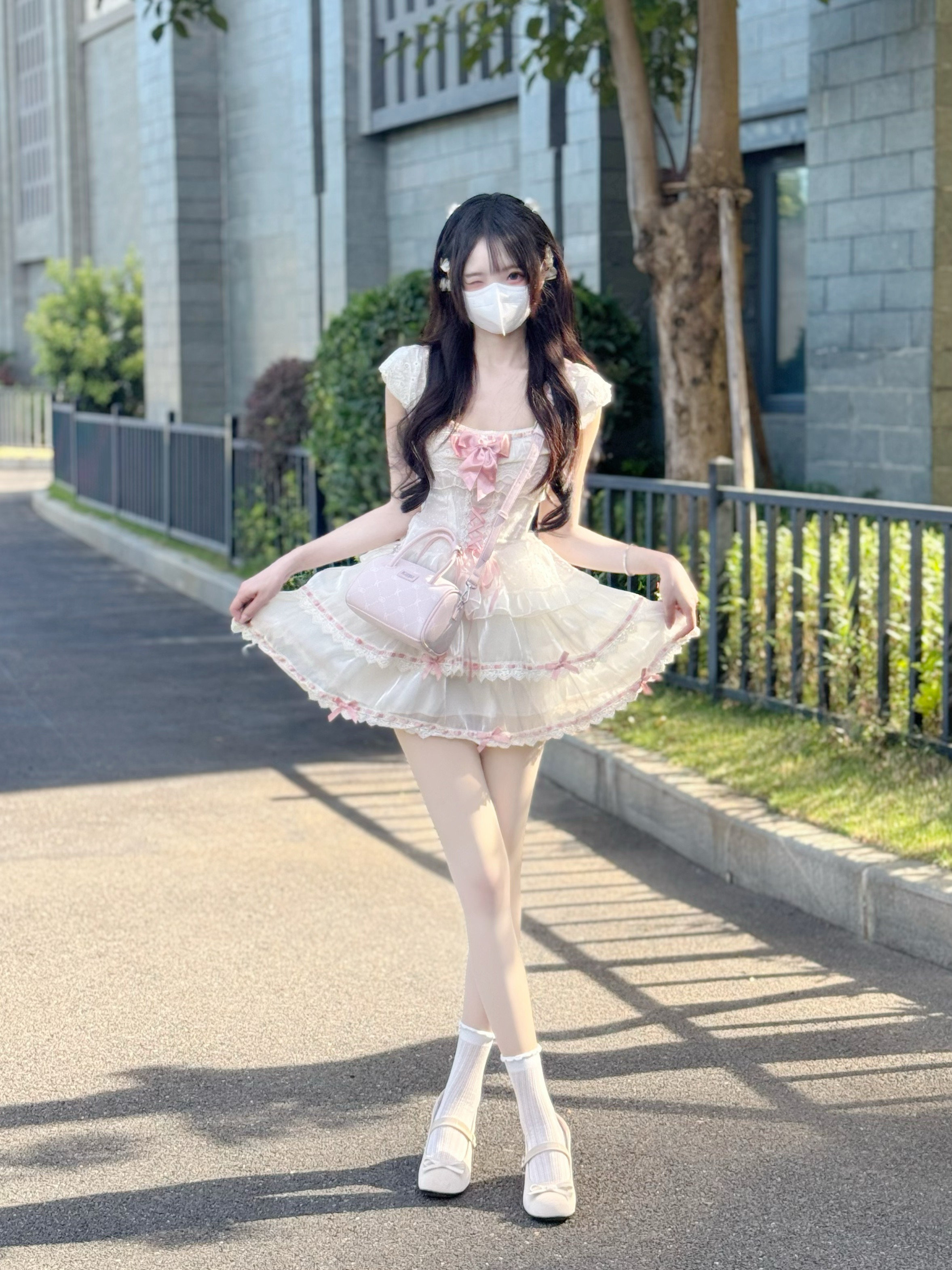 本少是个天才 特长是发呆和宅（๑>