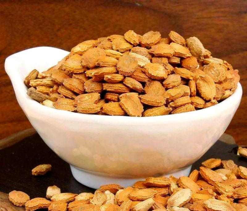 糖尿病人想控制好血糖，这1味中药必不可少，过年期间可以备上 过年期间，大家吃