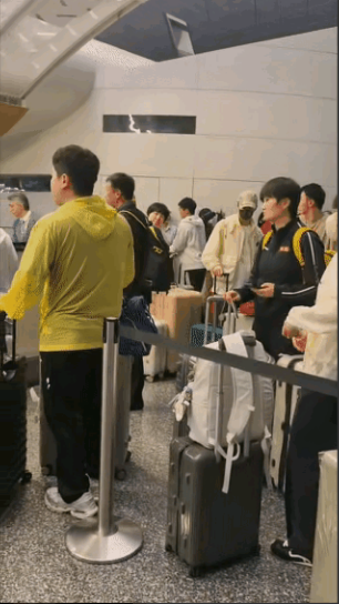 王励勤也太抠了，为了给纳税人省钱，国乒打完比赛，连夜退房回北京了，不过看王