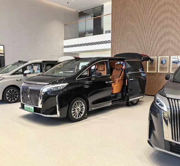 格局分化加剧。1-5月MPV销量前十企业合计31.3万辆，占总量81%。长城、