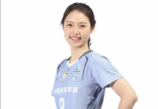 巴黎周期被耽误的中国女排队员有哪些？第一、姚迪（彻底被前主教练无视。）第二、