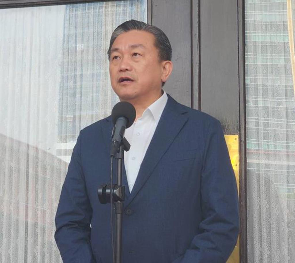 遭爆大学曾当抓耙仔？王定宇：太荒谬、太好笑陈以信再开呛网民风暴再起？台档案信