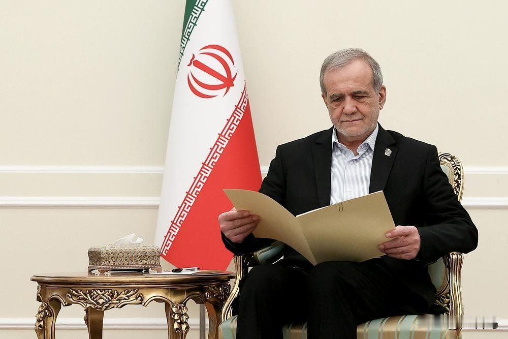 伊朗消息4月19日，伊朗总统佩泽希齐扬明确表态：即便卡拉季B1大桥遭袭，伊朗也