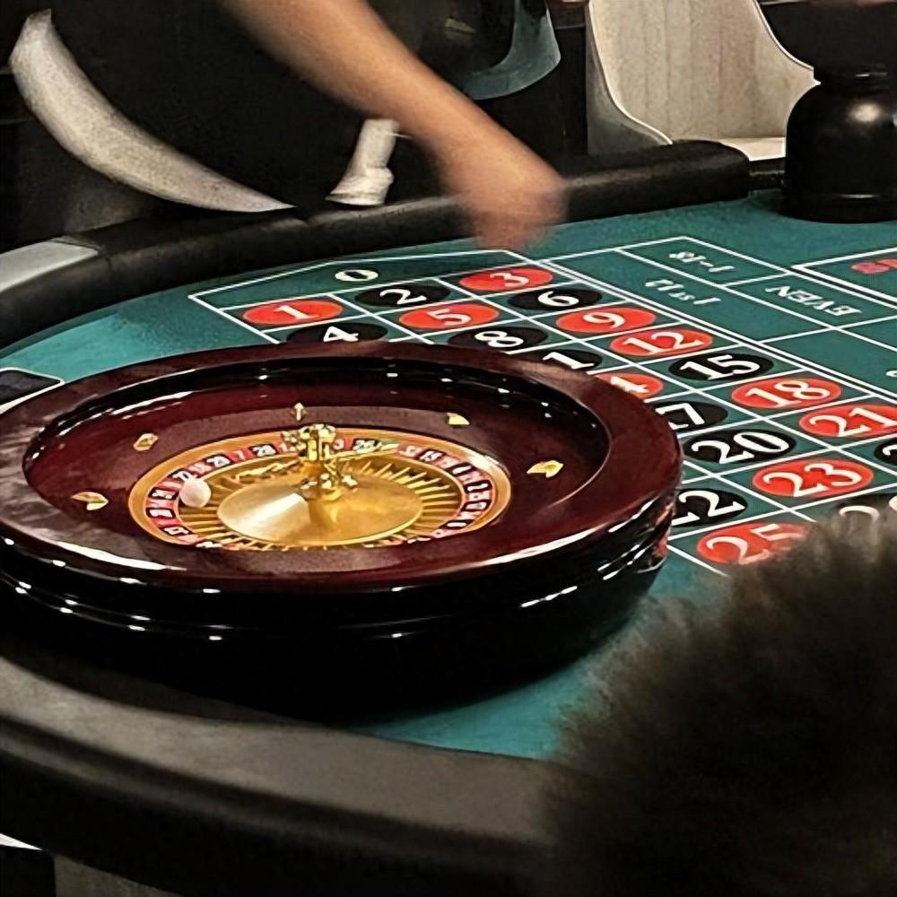 澳门的赌台，大面积关停！不是没人去，而是被“算法”割废的？麻烦看官老爷们右上