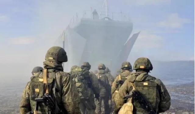 为什么中国开始对美国步步紧逼，因为我们看透了苏联解体的本质，而现在，我们正在让美