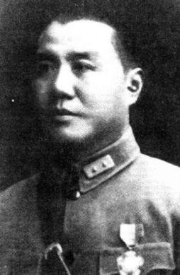 1974年，被特赦后的李仙洲被周恩来亲自接见，临别时，周总理问他：“你有什么要求