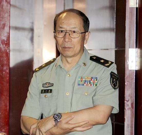 韩国一军事专家再次语出惊人！他说：“如果美国把所有军事力量都集结起来去攻打中国，