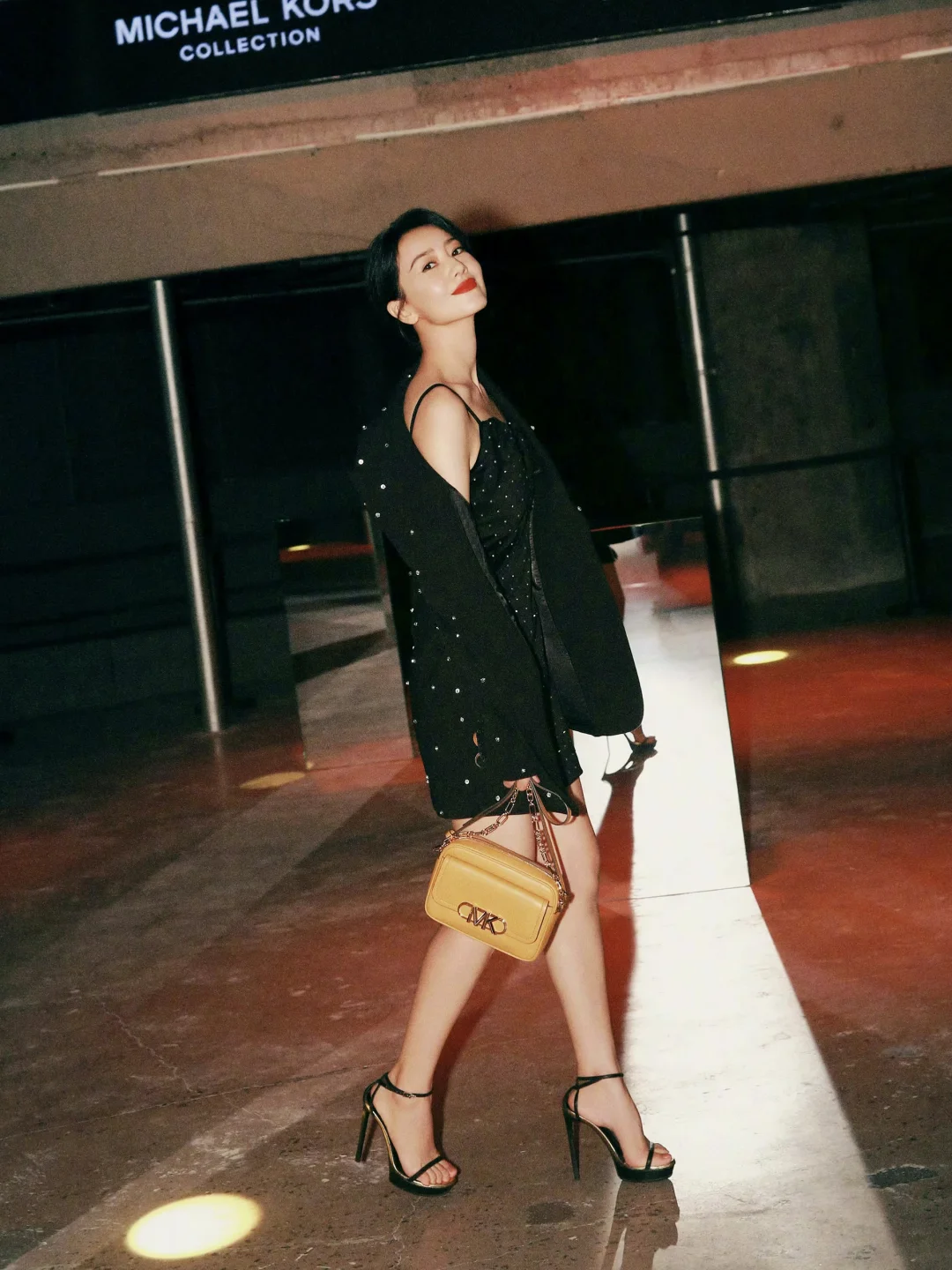 高圆圆🌆都市夜场大片👠