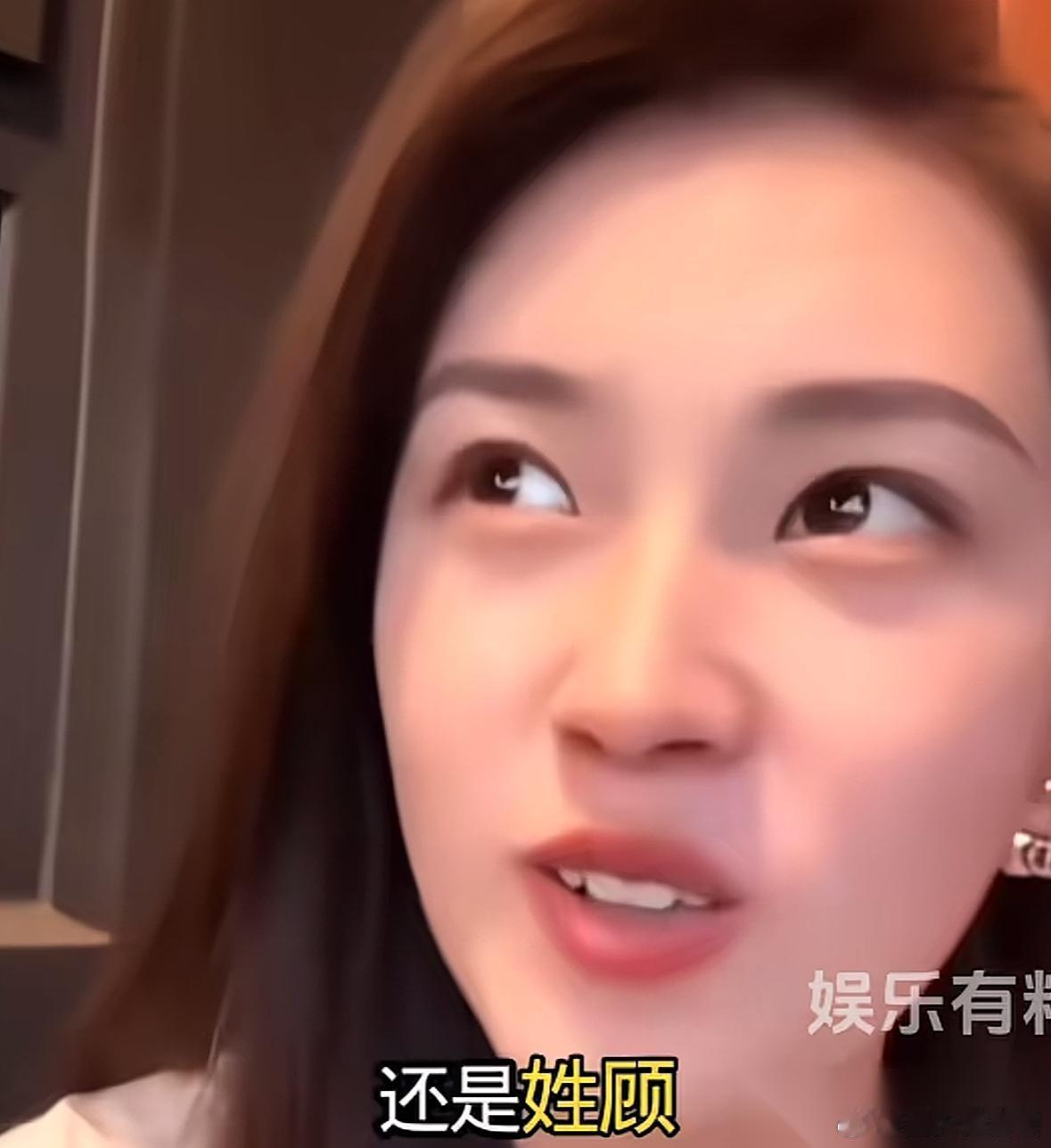 郭宇欣说，拍短剧挺好玩的，每7天换一个老公。戏接的紧的时候，一个月嫁三四回。
