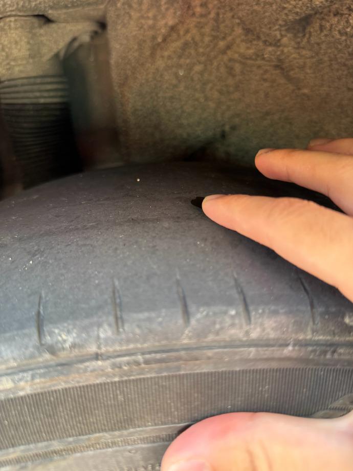 你觉得汽车上什么零配件一定要重点关注呢？发动机变速箱其实看不见摸不着，只需要定期