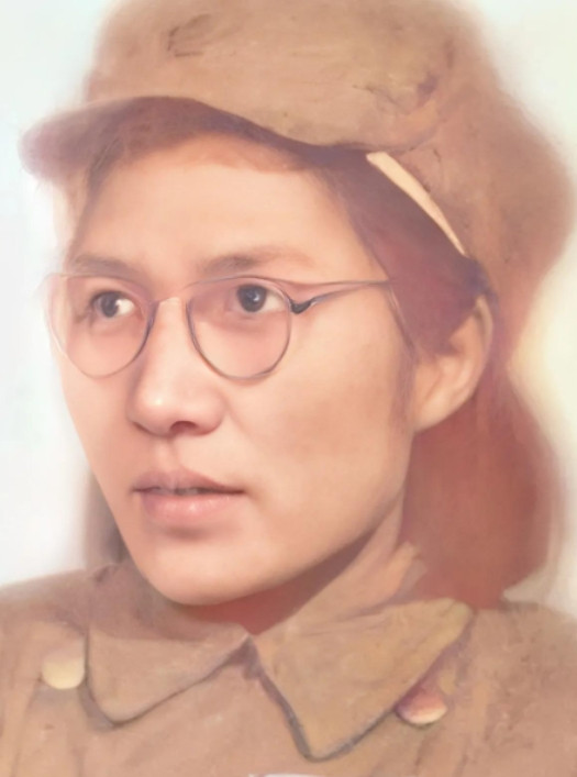 1947年，毛泽民的前妻钱希均去看主席，说道：“泽民不在了，你能帮忙照顾下远志吗