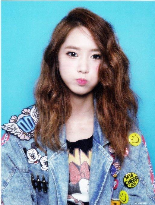 IGotaBoy林允儿单封扫图