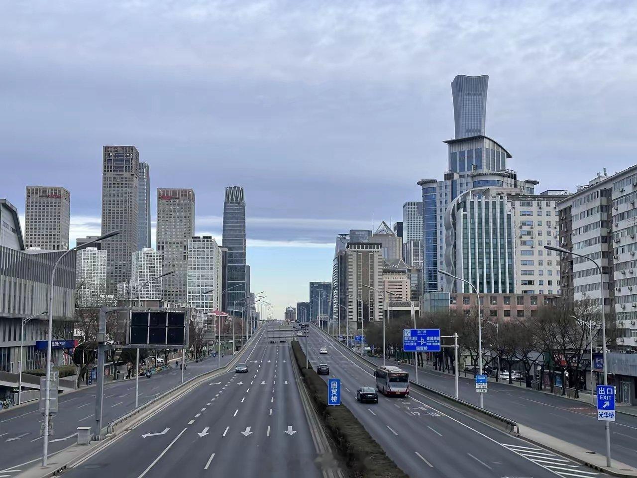 春节后的北京已经空城了，看来这个城市很需要外地打工人，当地富豪还是少数。