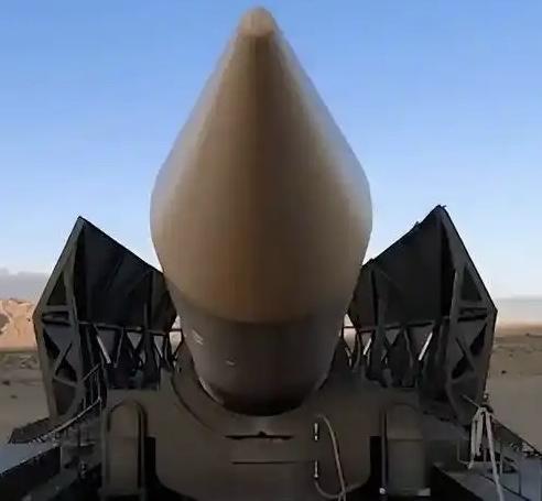 让美国坐立难安的“无形杀手”——电磁脉冲武器在美国国会的一场听证会上，气氛原