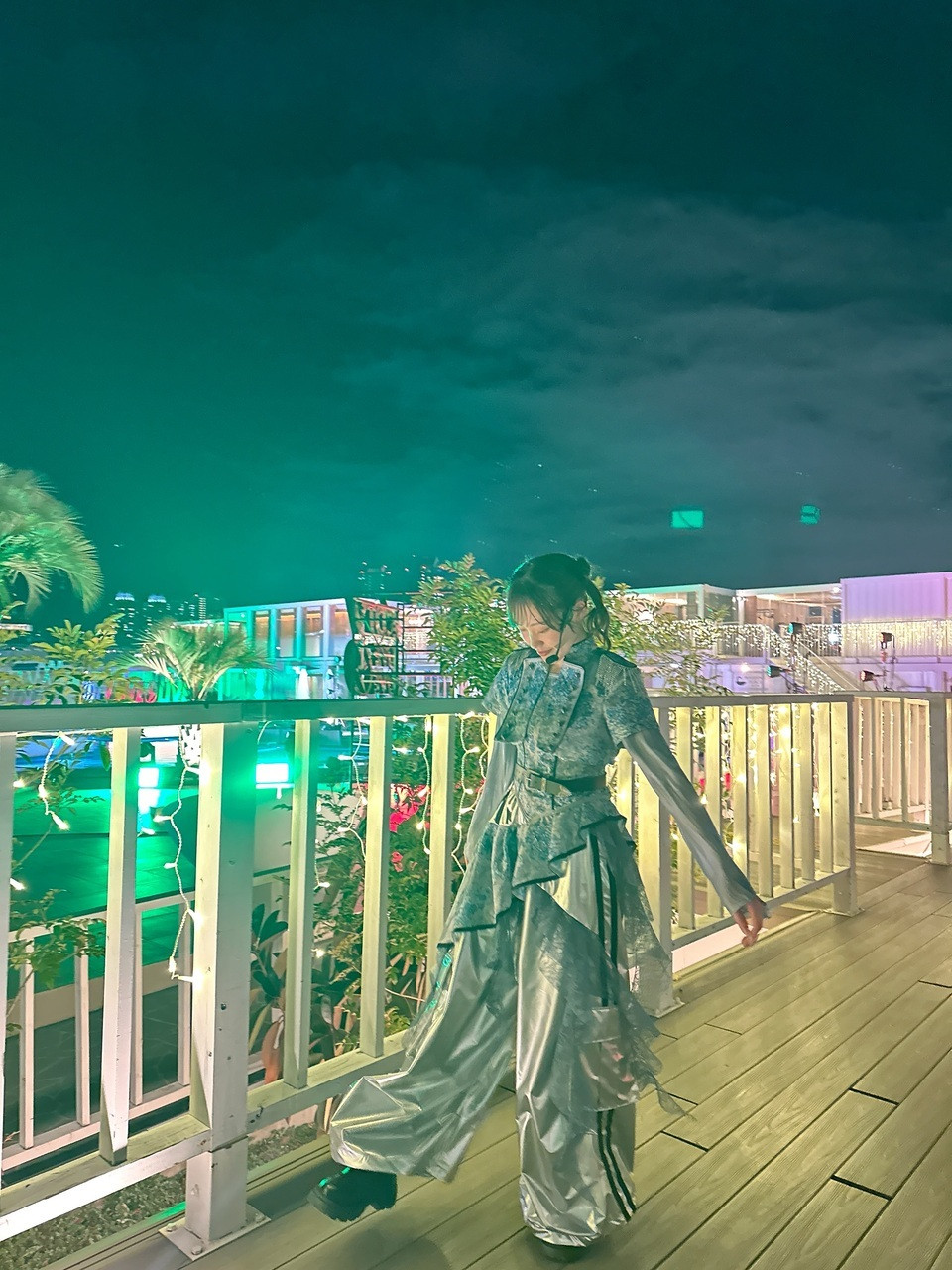 里奈「それと、私ここ最近ずっと迷ってることがありまして、、皆さんのこと表示されて