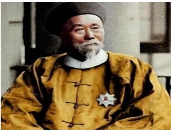 1901年，李鸿章去世，他给子孙留下4000多万两白银和无数家产，可没想到，5