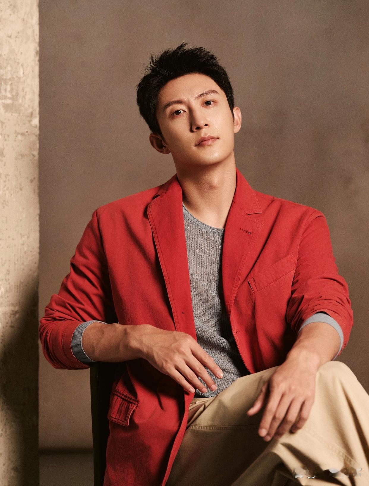 1.许凯、周也主演的双强复仇剧《一瓯春》定档本月中下旬开播，剧集预约量持续稳步
