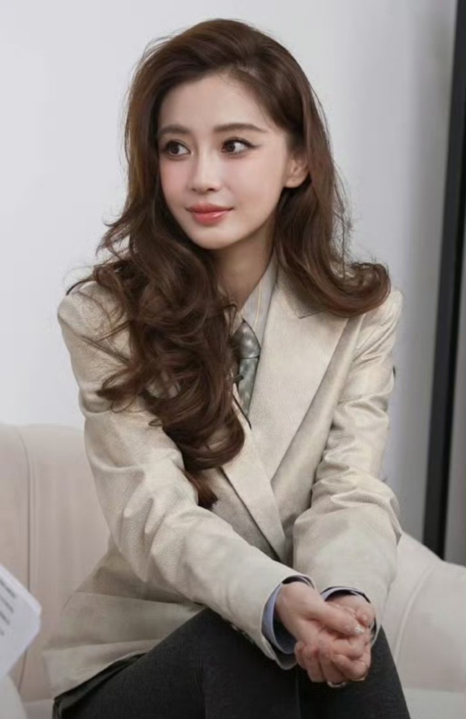 angelababy茉寻直播状态这生图都美成这样