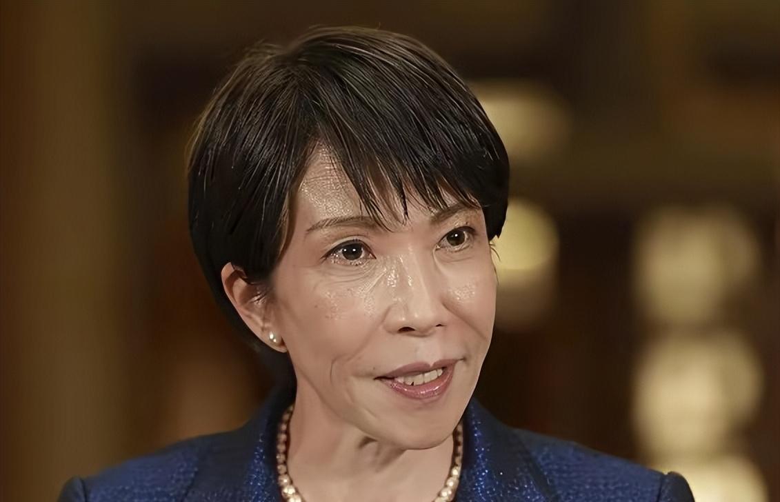 硬碰硬了，日本战舰横穿台海第2天，东部战区行动了17号日本战舰闯入台海海峡