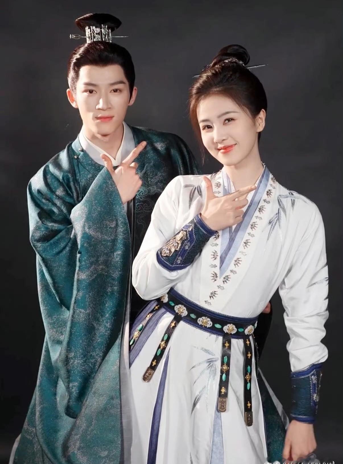 2月5号，一场豪赌。白鹿的新剧《唐宫奇案》，正面硬刚微博之夜。王星越，人不到