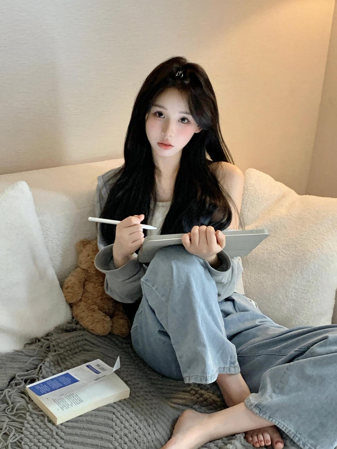 女大学生私房写真（9.5分）