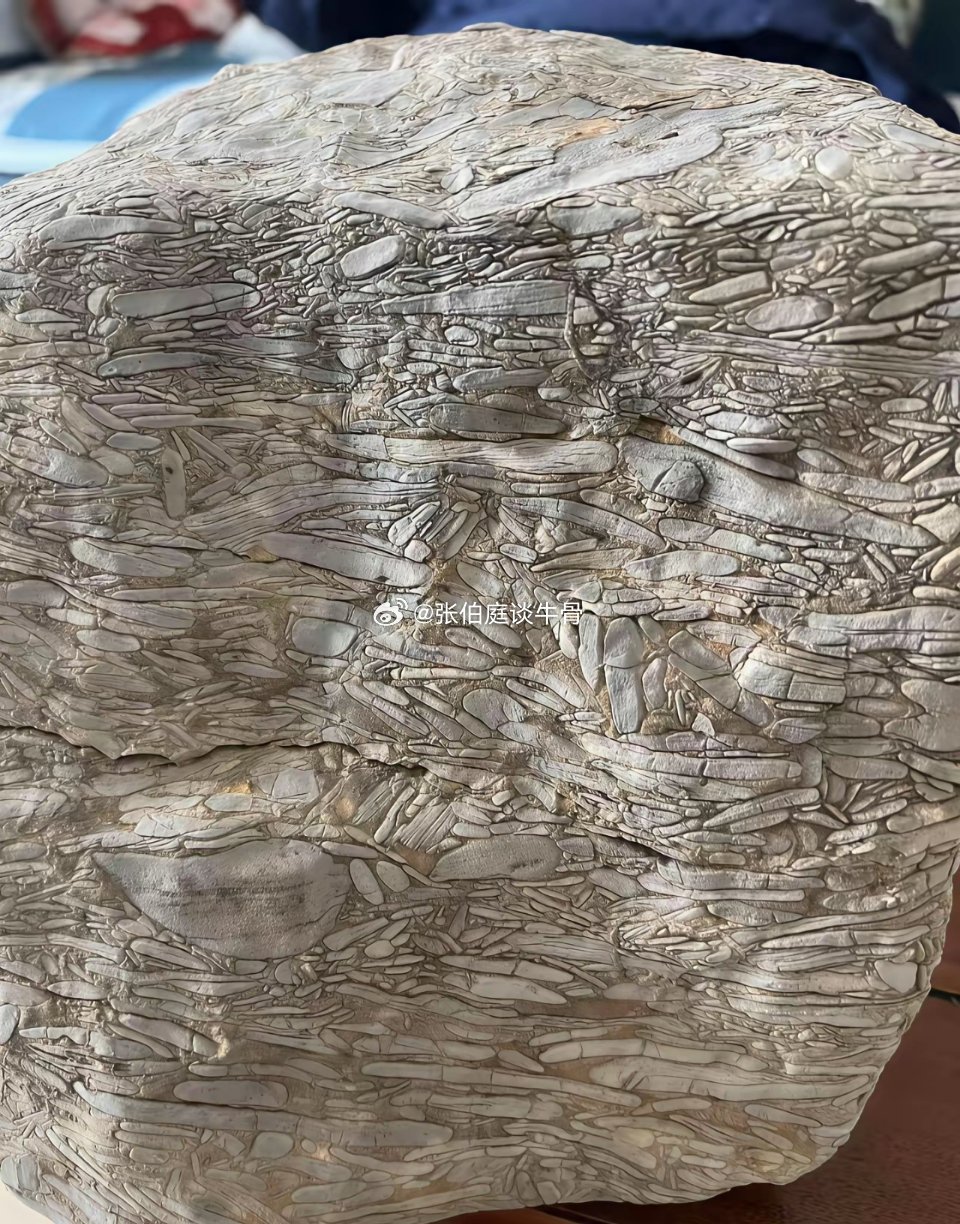 这石头怎么形成的！