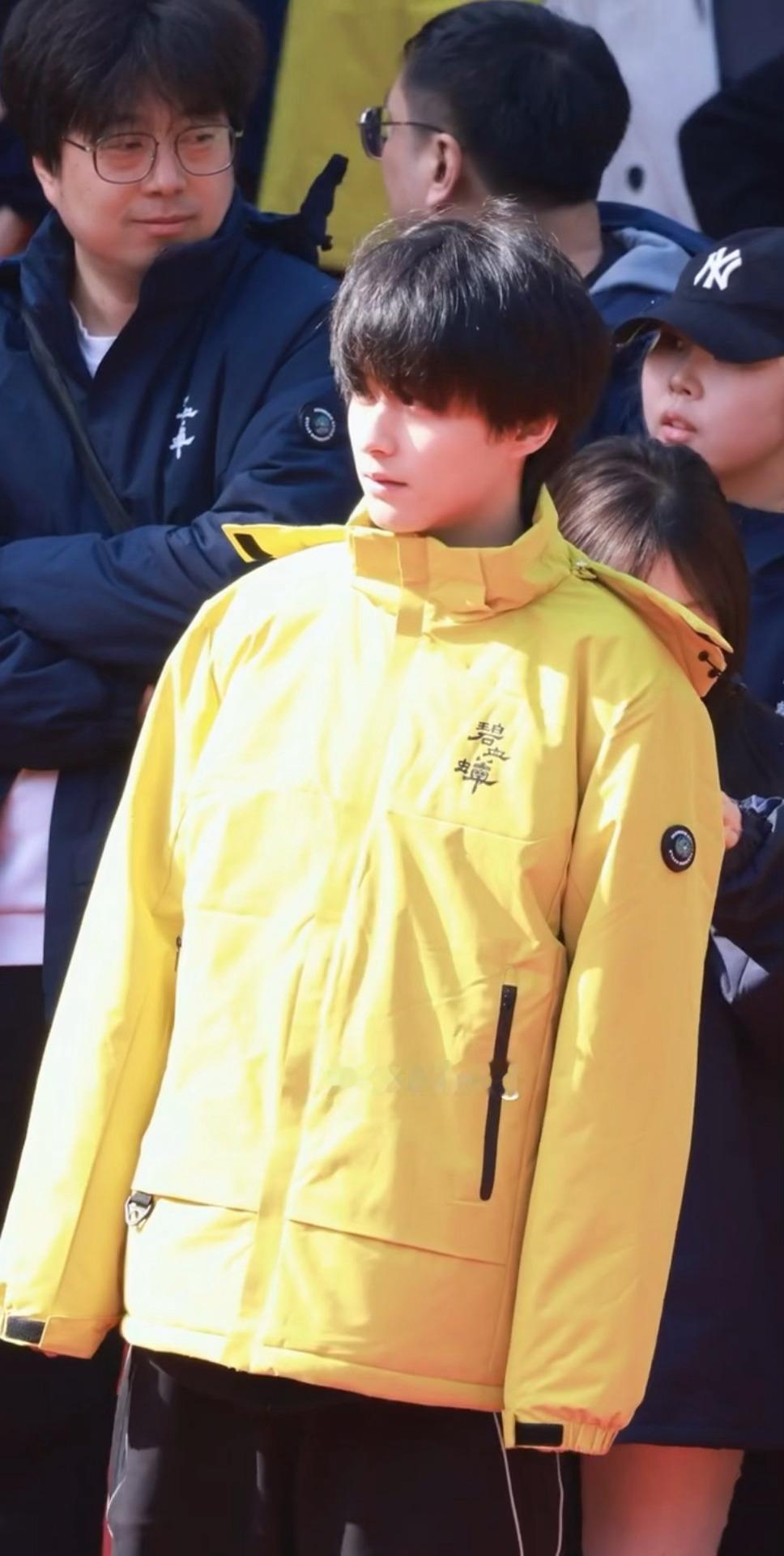 不是吧我诡秘今天这么嫩这么可爱！！！顺毛小狗一枚🐕徐振轩顺毛小狗徐振轩新剧碧