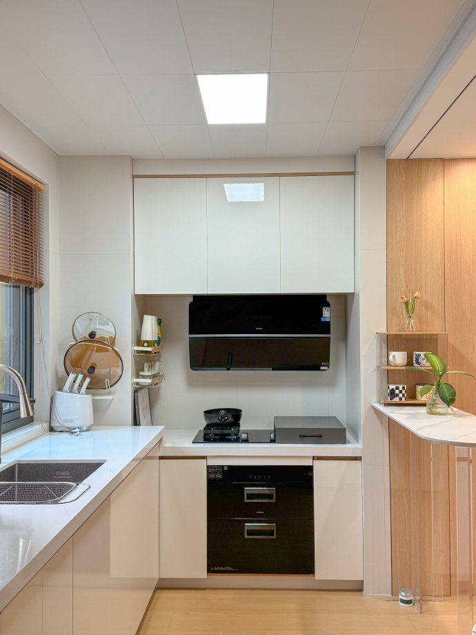 最不容易翻车的风格应该就是奶油风了…这套拿捏的还可以，给大家参考